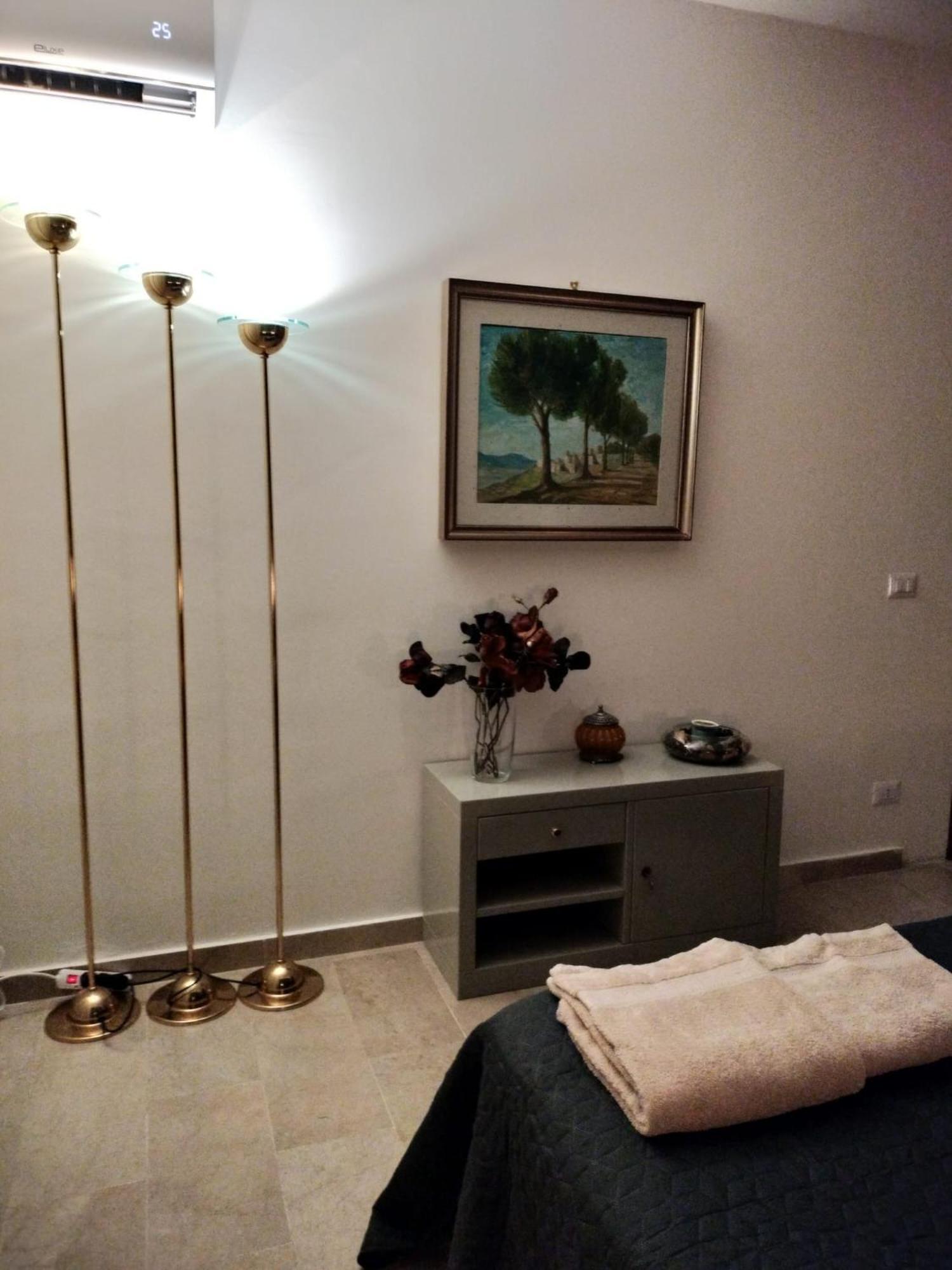 D&P Suites 1 Salemi Dış mekan fotoğraf