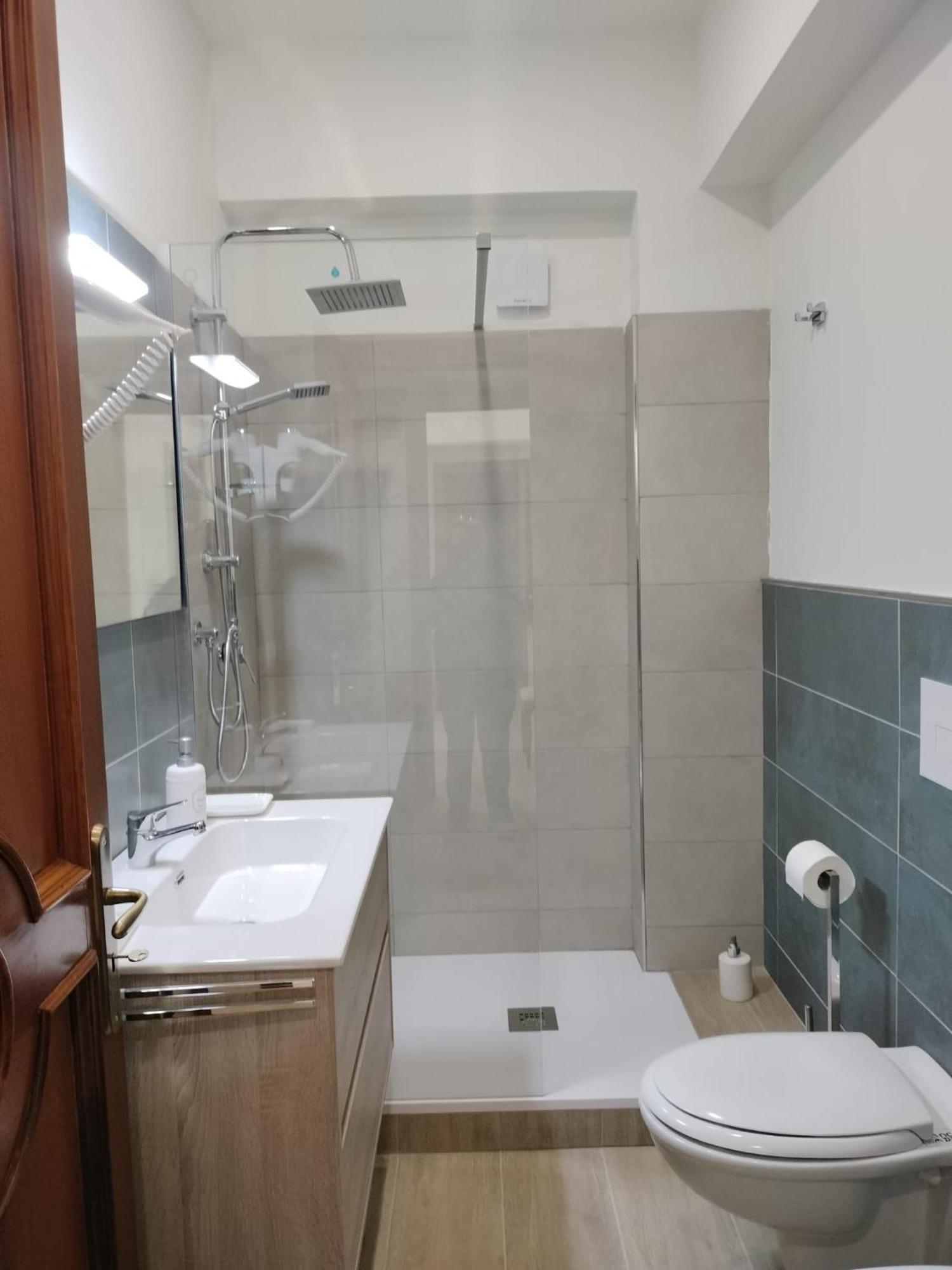 D&P Suites 1 Salemi Dış mekan fotoğraf